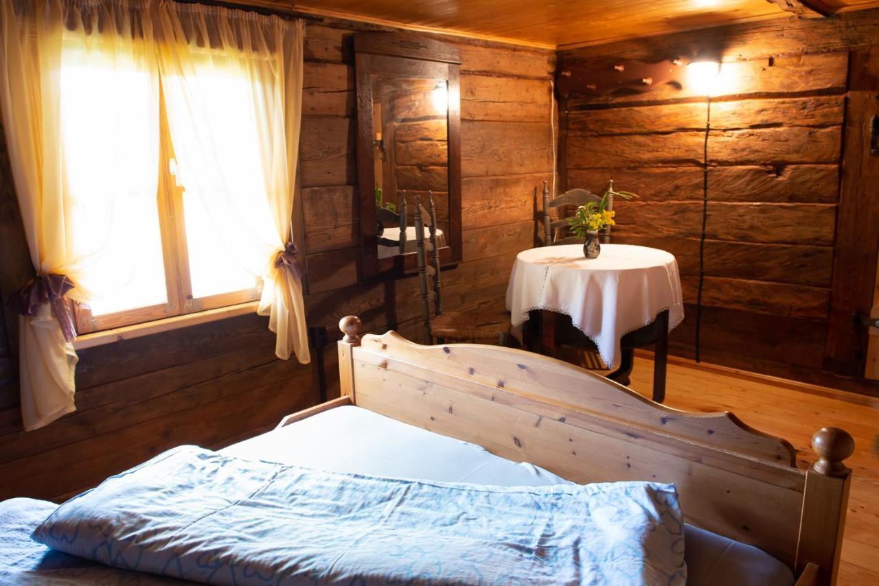 Ergli Hotel Bernāti Eksteriør billede
