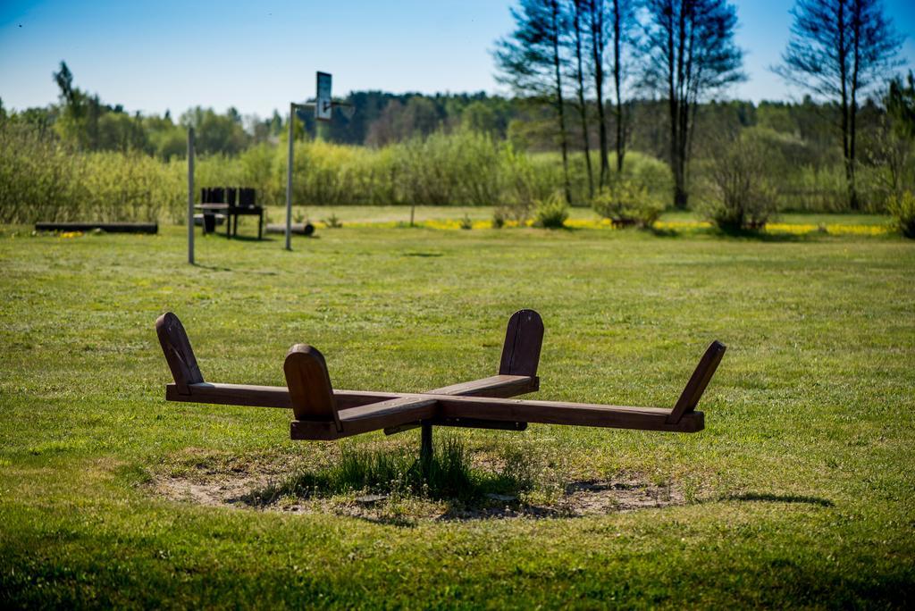 Ergli Hotel Bernāti Eksteriør billede